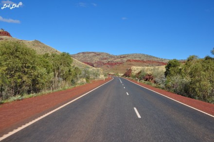 2 route Karijini (2)